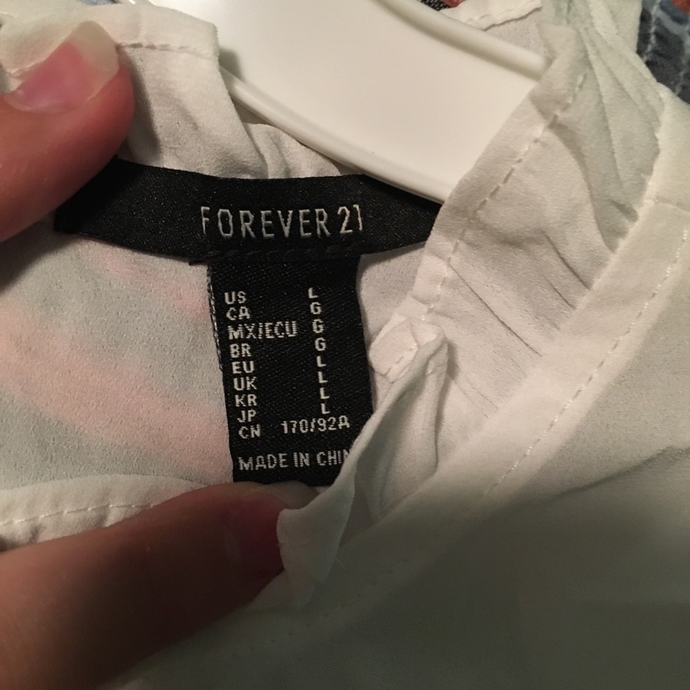 Forever 21 White Ruffled Tank - Picture 3 of 4